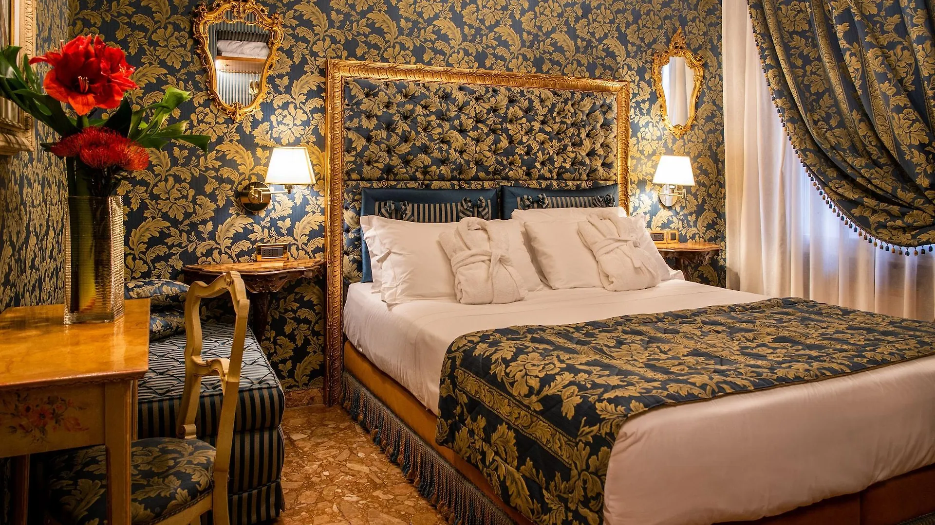 Hotel Santo Stefano Venice 3*,  Italy