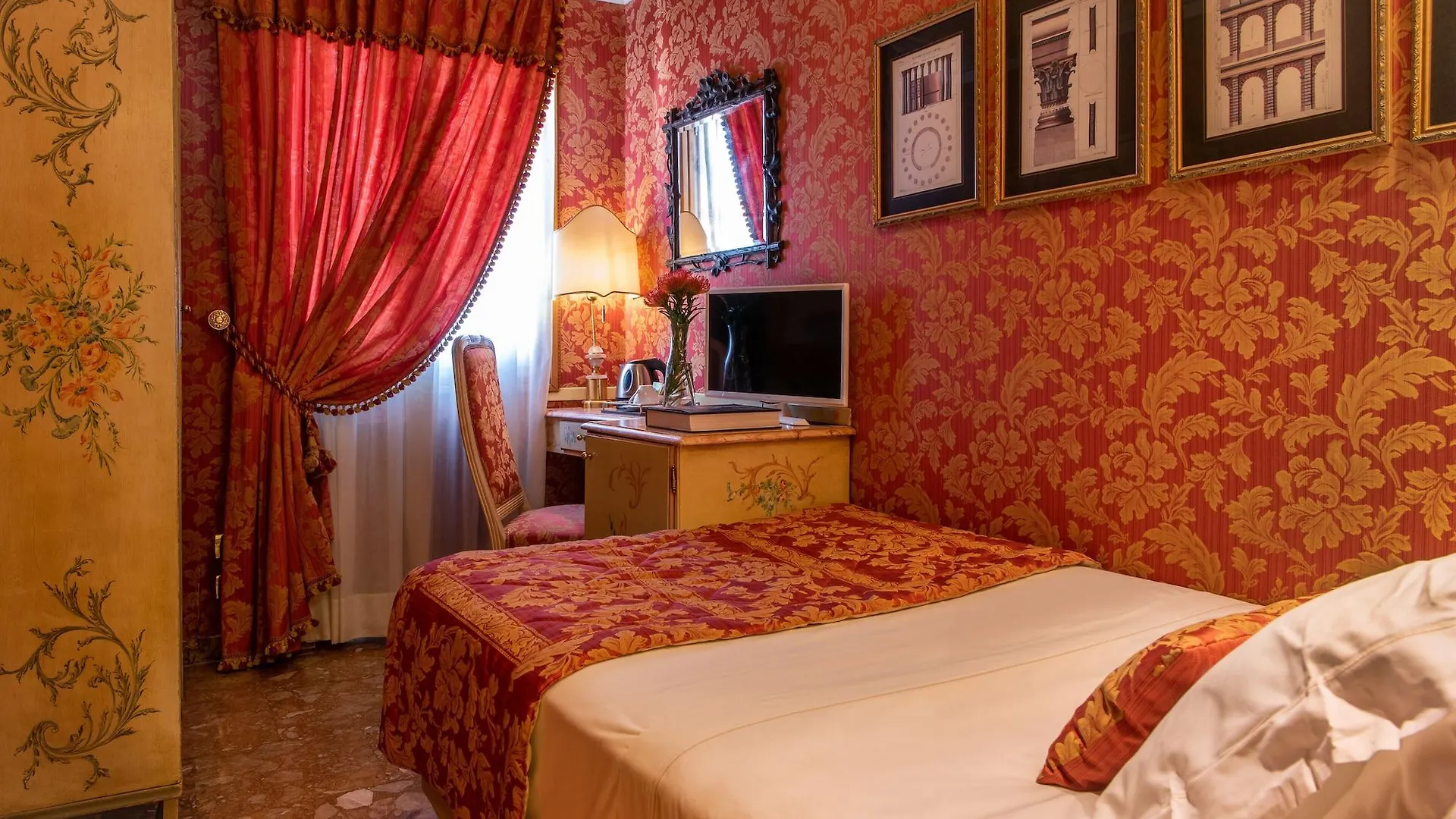Hotel Santo Stefano Venice