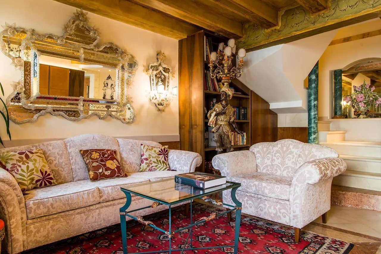 Hotel Santo Stefano Venice