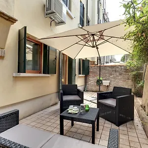 Cannaregio - Style Apartment