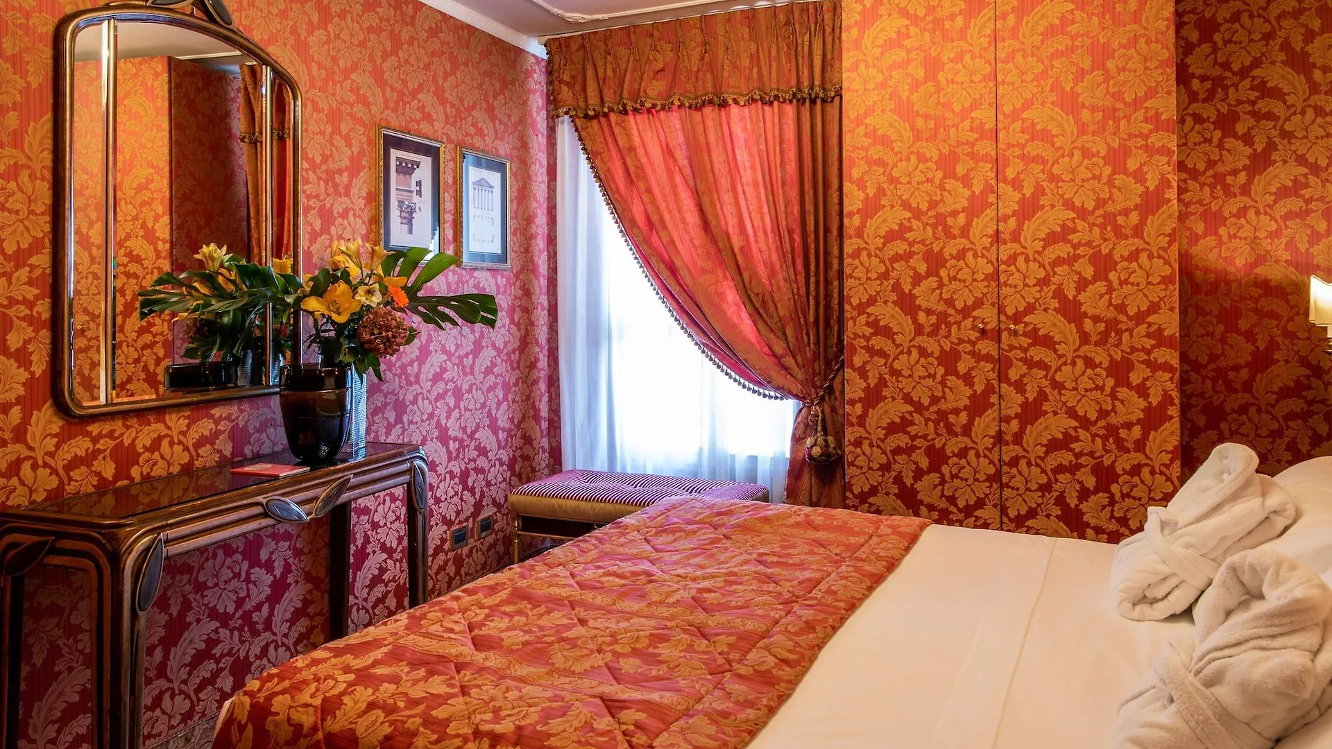 ***  Hotel Santo Stefano Venice Italy
