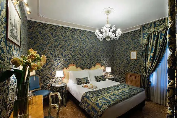 Hotel Santo Stefano Venice